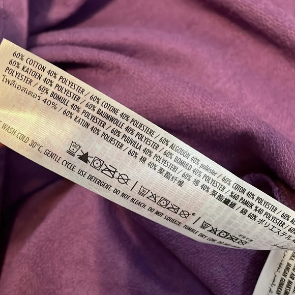 Disney women’s sweatshirt Large top Mickey Mouse long sleeve WDW Parks purple - Picture 4 of 6